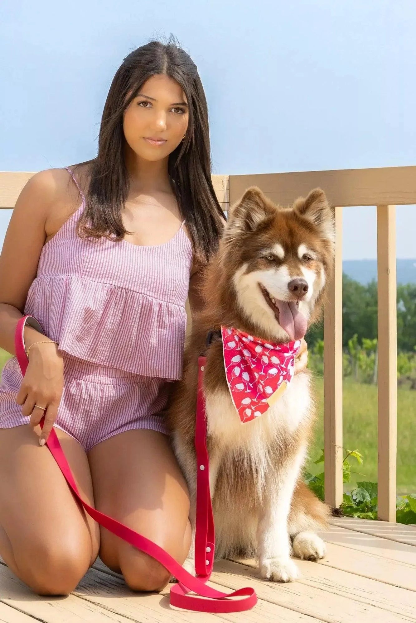 Aria the Fox Red Mountain Syrah Waterproof Dog Leash | Fuchsia