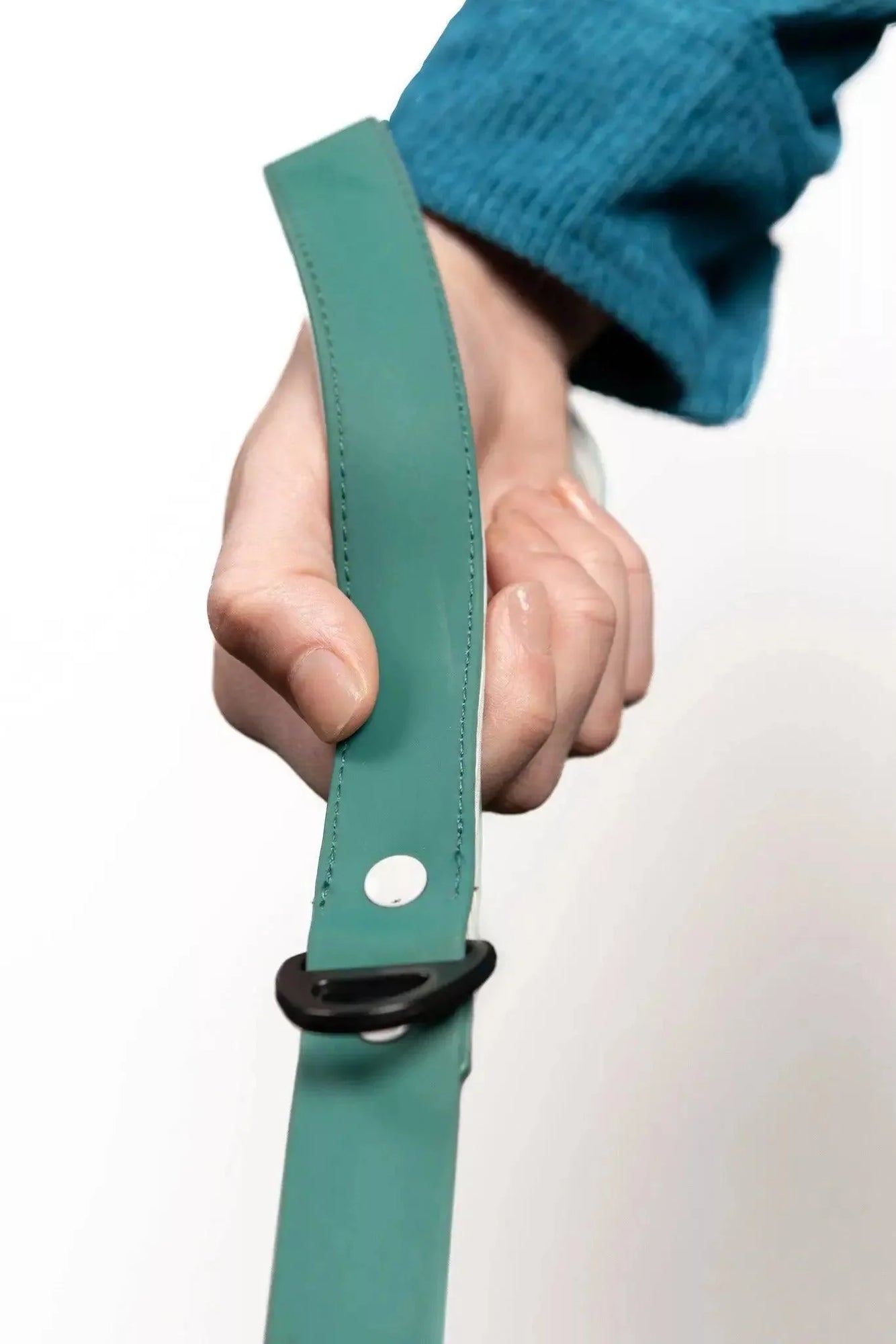 Aria the Fox Siberian Spruce Waterproof Dog Leash | Forest Green