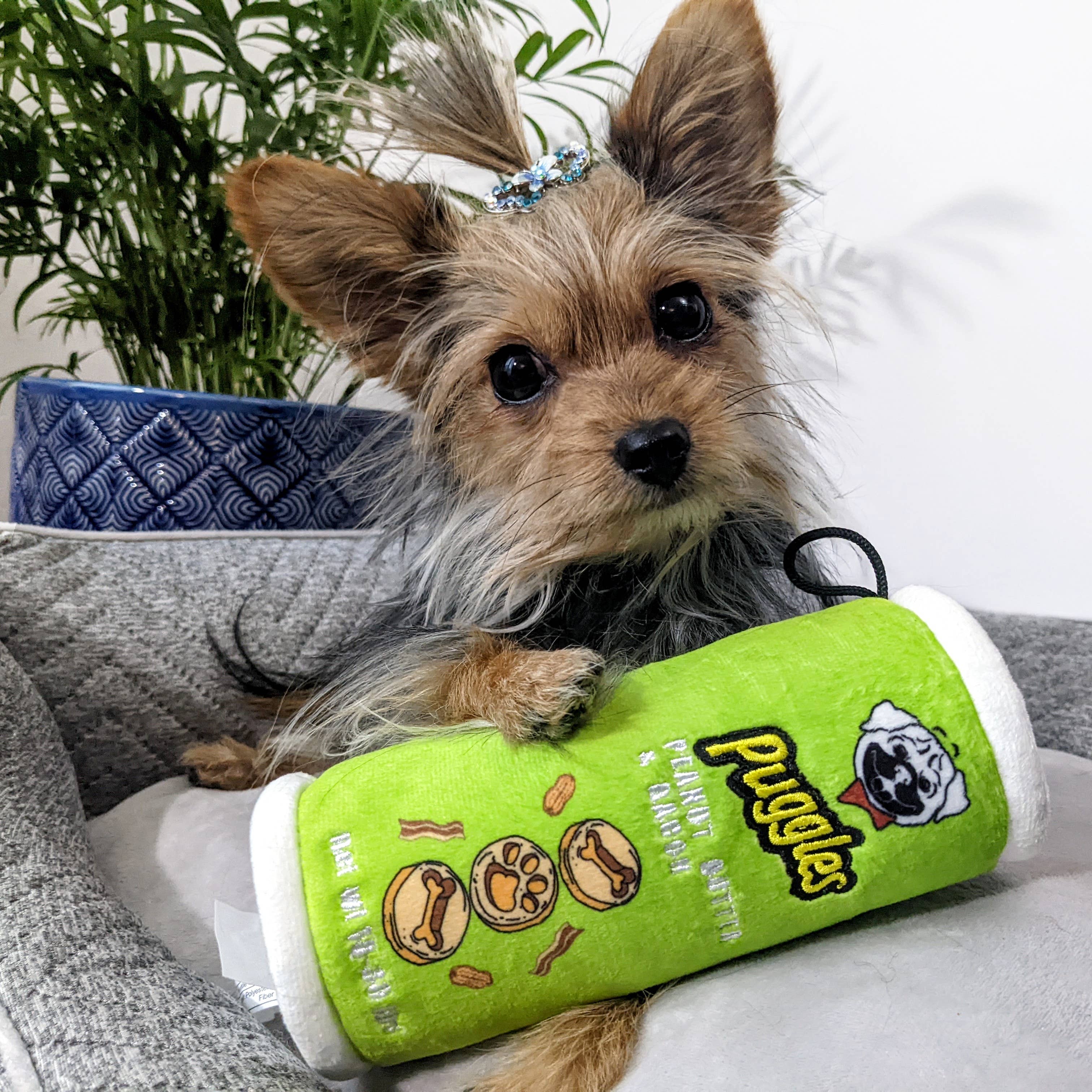 Puggles Can Small Dog Toy – Plush Chips Can Parody Toy